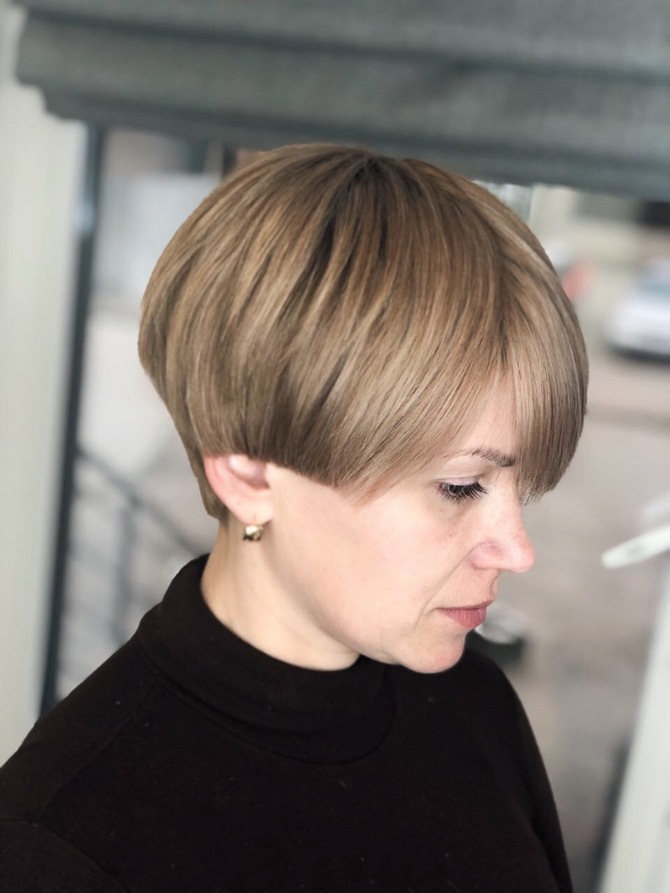 Коротка жіноча стрижка на коротке волосся, фото - Студія краси Oliferchuk Beauty Studio