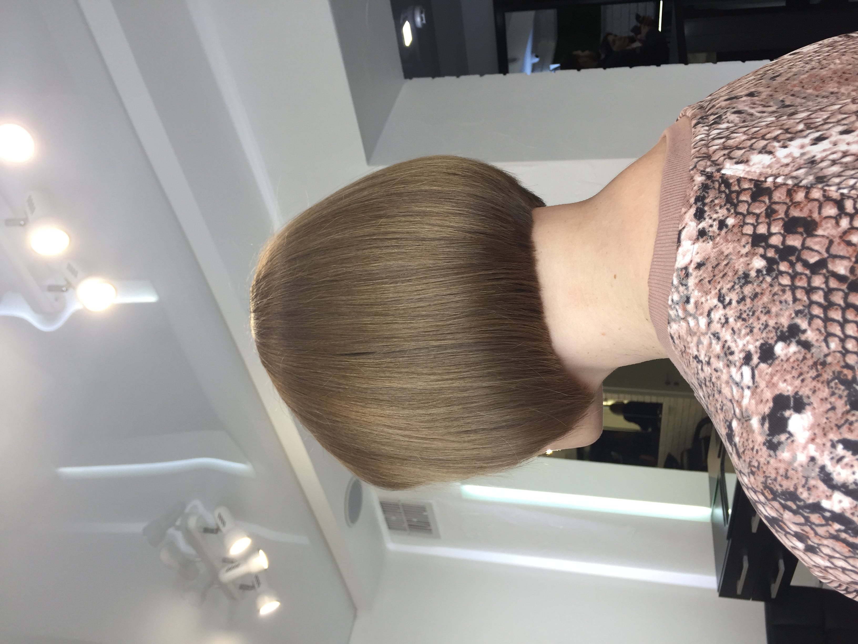 Стрижка каре боб жіноча, фото - Студія краси Oliferchuk Beauty Studio