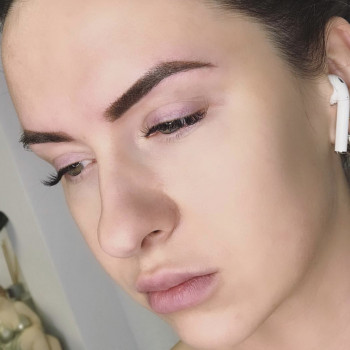 Пудровые брови / акварельные губы
                    Мастер перманентного макияжа Светлана Сугакова Одесса