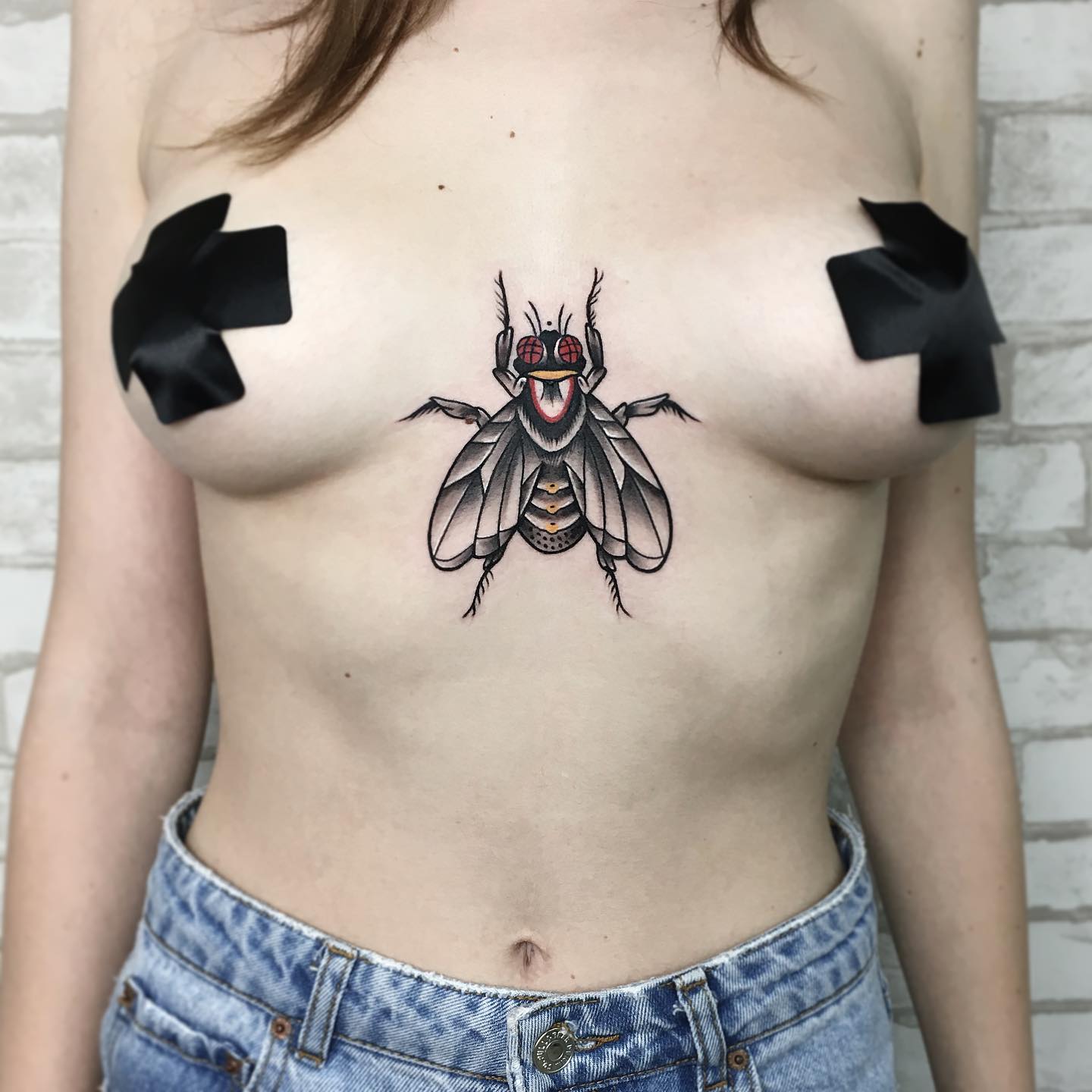 Для дівчат кольорові на грудях, фото - Тату салон Dark Space Tattoo
