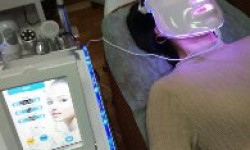 LED-маска. Фототерапия Косметологический центр Косметик-Эстет Харьков