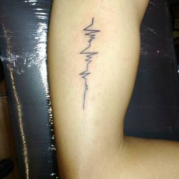 Тату кардиограмма пульс, фото - Тату салон TST