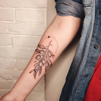 Художественная татуировка
                    Тату майстер Алина Антонова Миколаїв