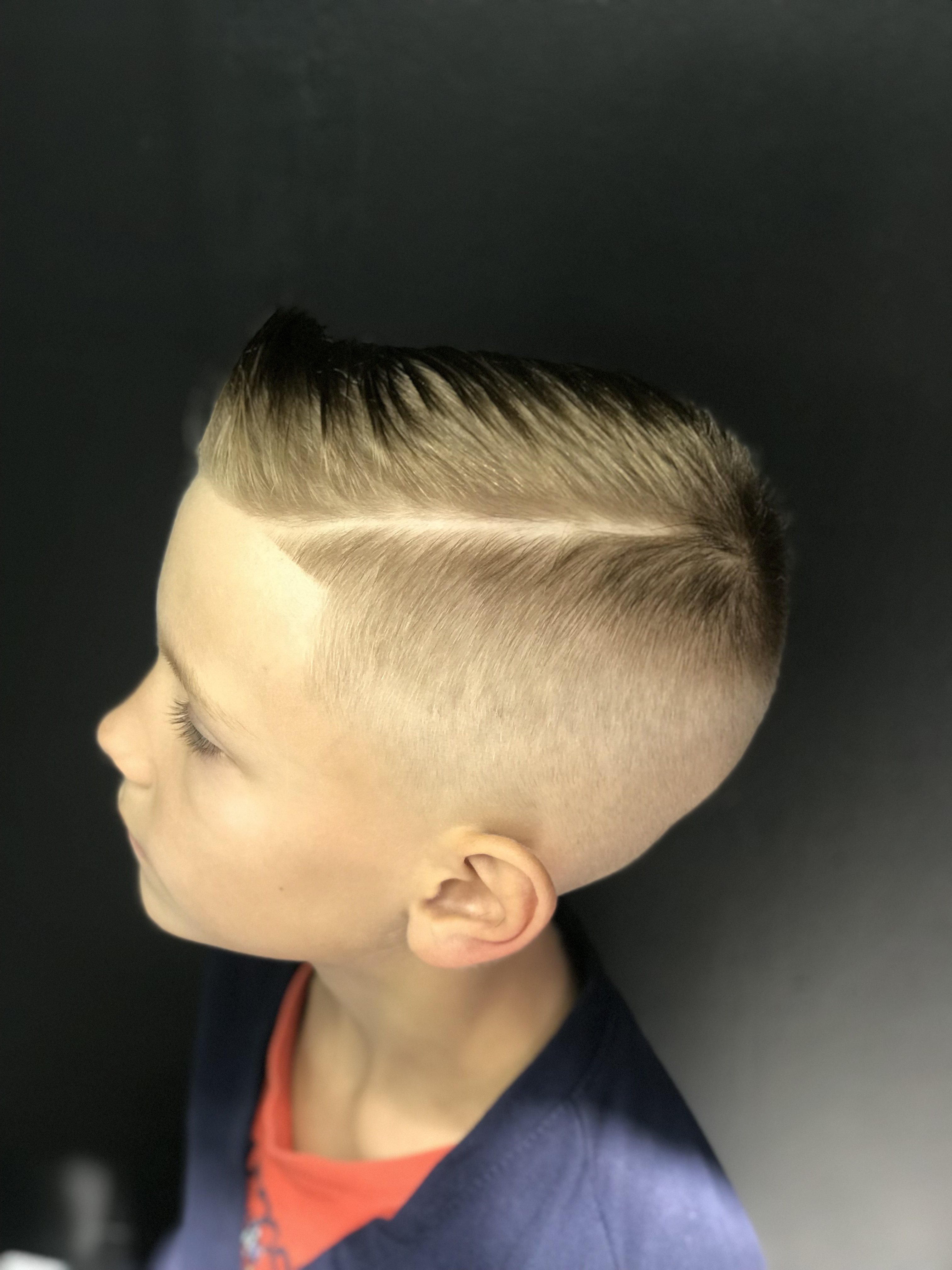 Мужская стрижка на короткие волосы для мальчика, фото -  Cut Men