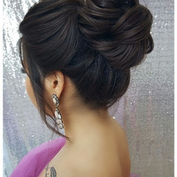 Зачіски
                    Візажист Дина Одеса