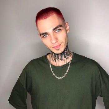 Красный цвет волос розовый, фото -  Илона Вирабян