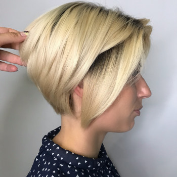 Стрижка каре боб-каре боб, фото -  Илона Вирабян