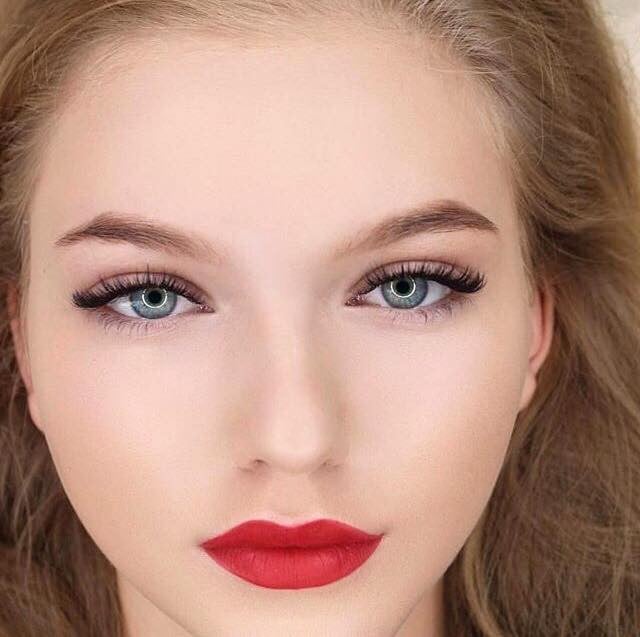 Макияж глаз вечерний губ, фото - Курсы и обучение Hollywood Beauty