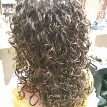 Біо завивка волосся
                    Парикмахер Оксана Львов