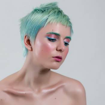 Креативный 