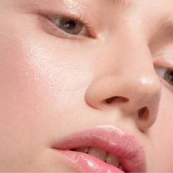 Дневной глянцевая кожа 