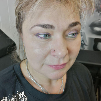 Прокол носа
                    Мастер по пирсингу Валентина Одесса