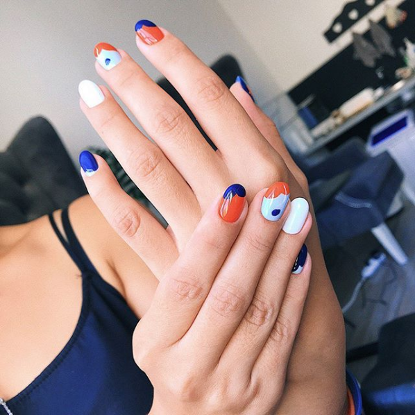 Яркий маникюр разноцветный, фото -  Ruchkan beauty studio