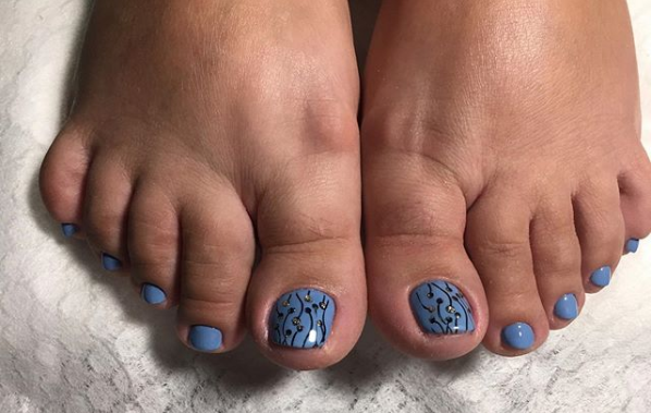 Педикюр красивый летний, фото - Ногтевая студия Sydorzhevska nails