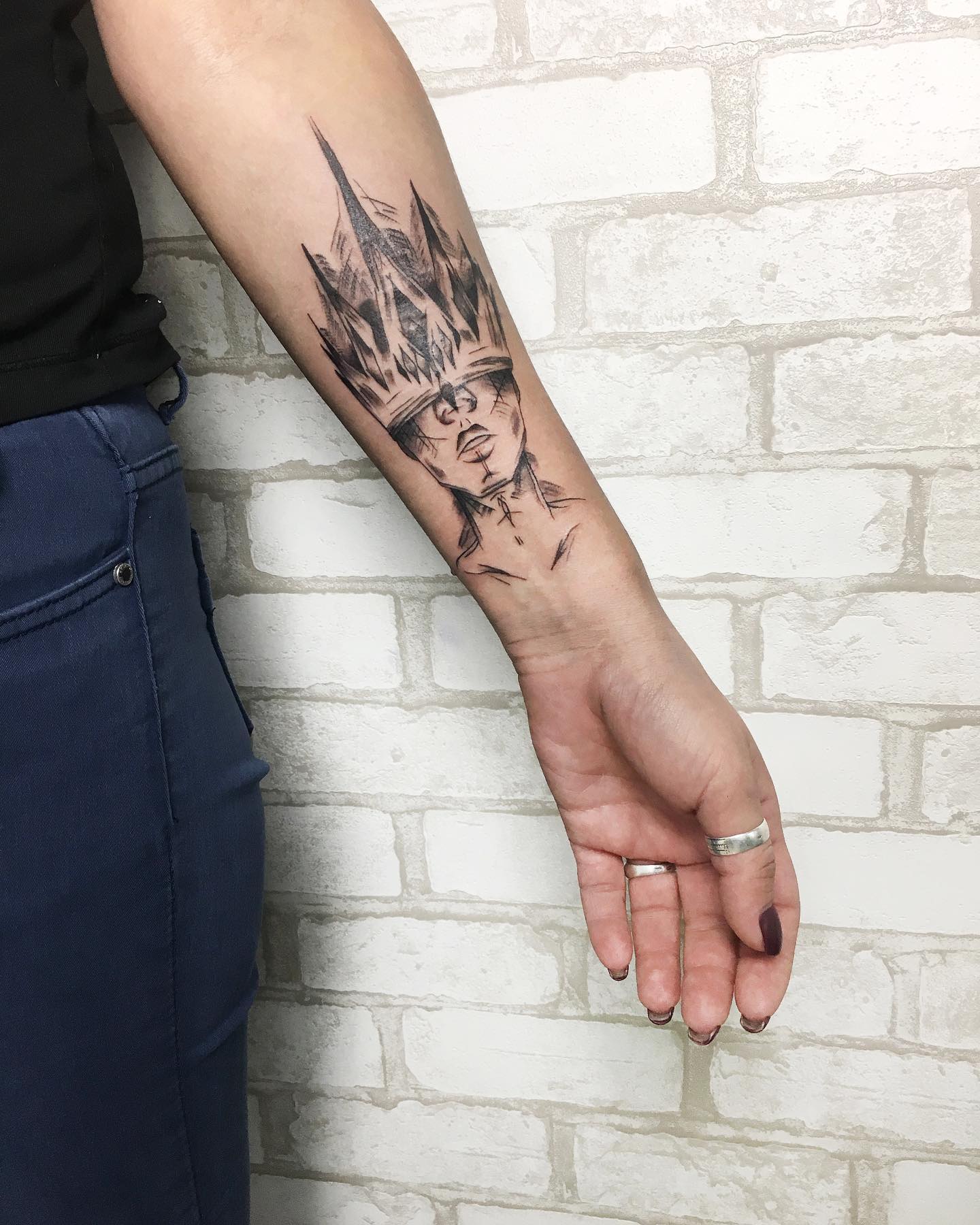 Для дівчат на руці передпліччі, фото - Тату салон Dark Space Tattoo