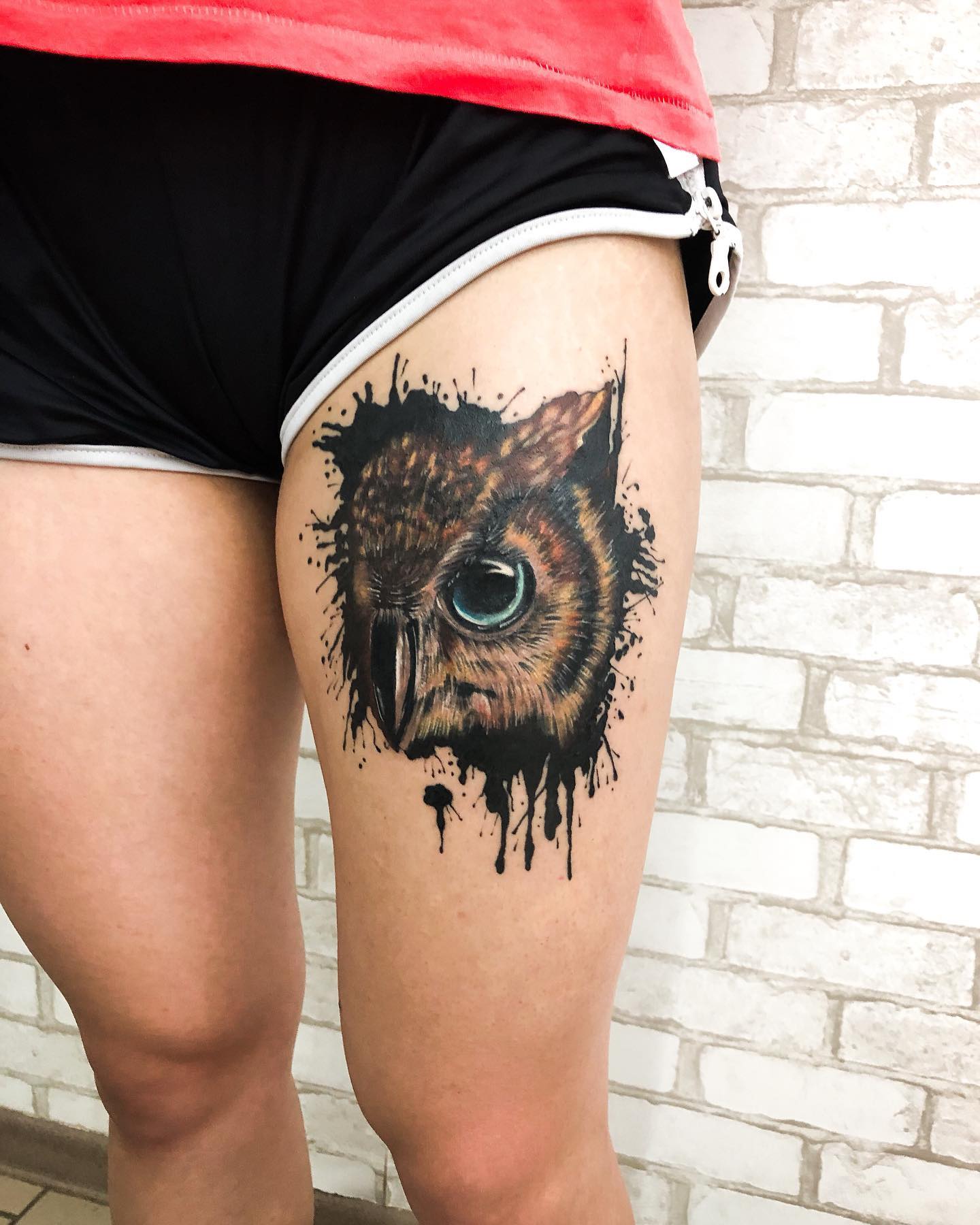 Женские цветные реализм, фото - Тату салон Dark Space Tattoo