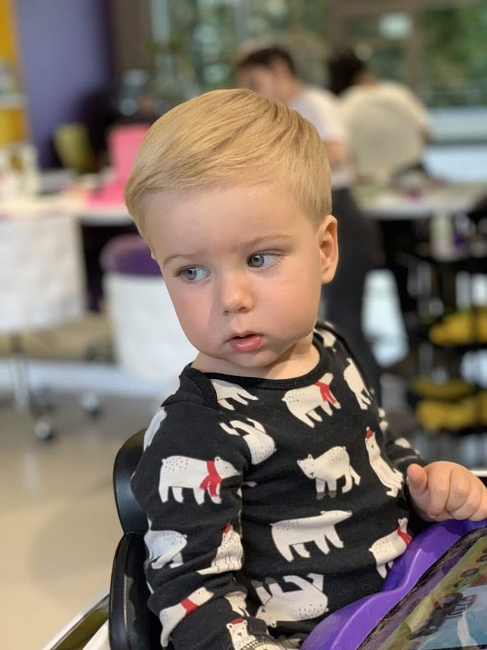 Мужская стрижка на короткие волосы для мальчика, фото - Студия красоты Bambinos