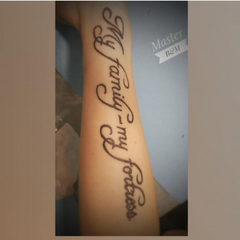 Татуювання
                    Мастер перманентного макияжа Марина Николаев