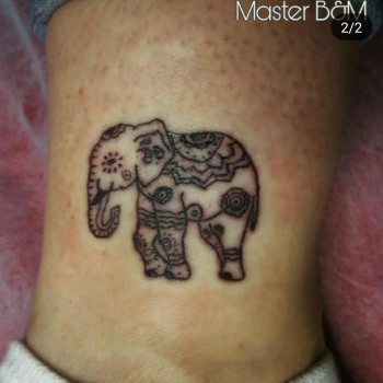 Татуювання
                    Мастер перманентного макияжа Марина Николаев