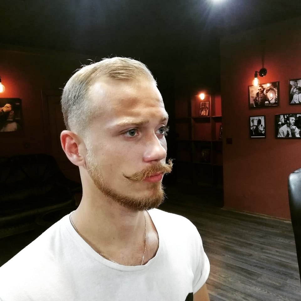 Стрижка усов, фото - Барбершоп Heisenberg