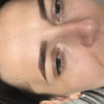 Оформление бровей
                    Мастер перманентного макияжа Анастасия Киев