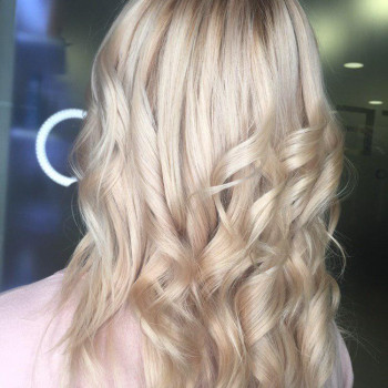 Сложное окрашивание рельефное теплый блонд, фото - Парикмахер Таня Голомолзина