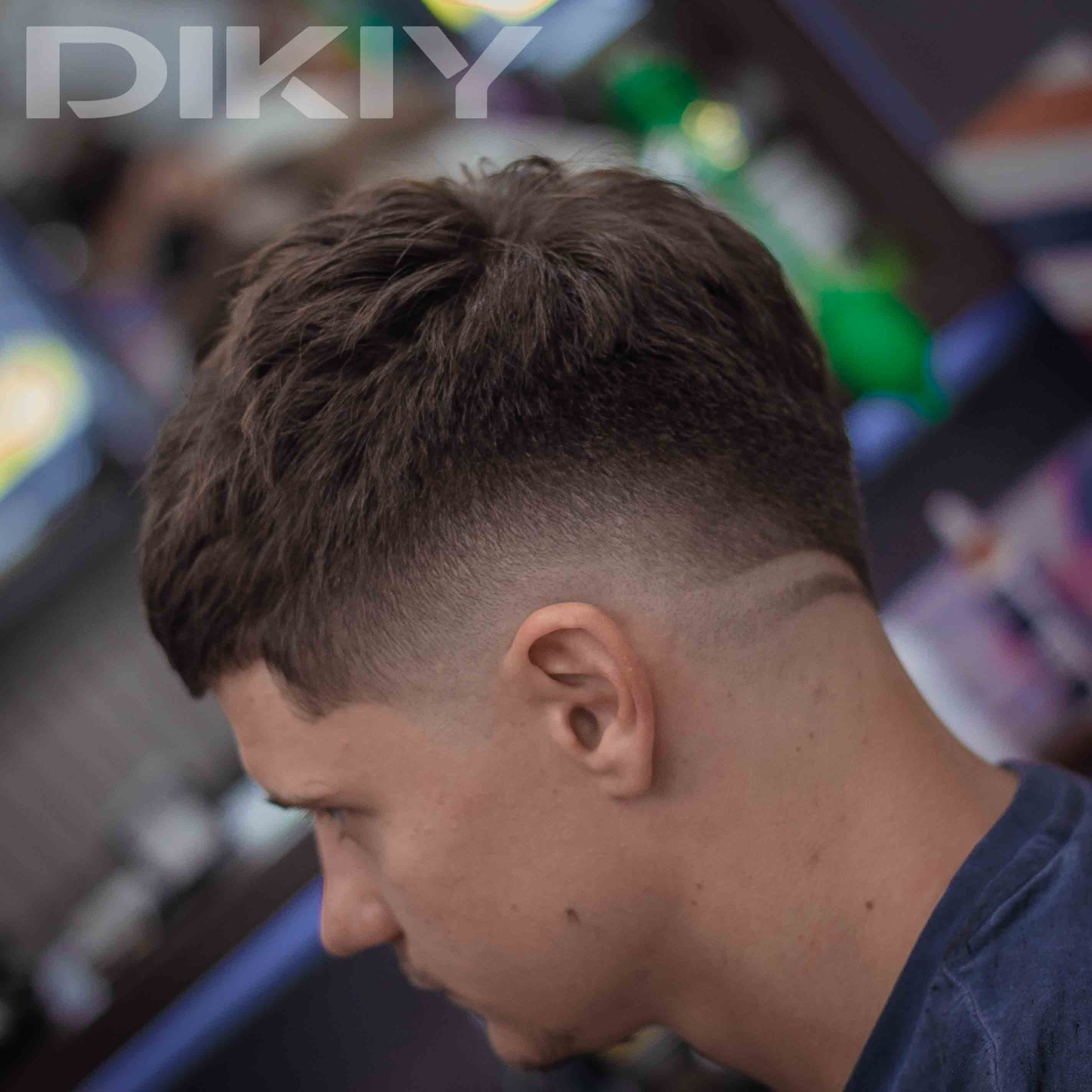 Мужская стрижка кроп фейд, фото -  DIKIY Barbershop