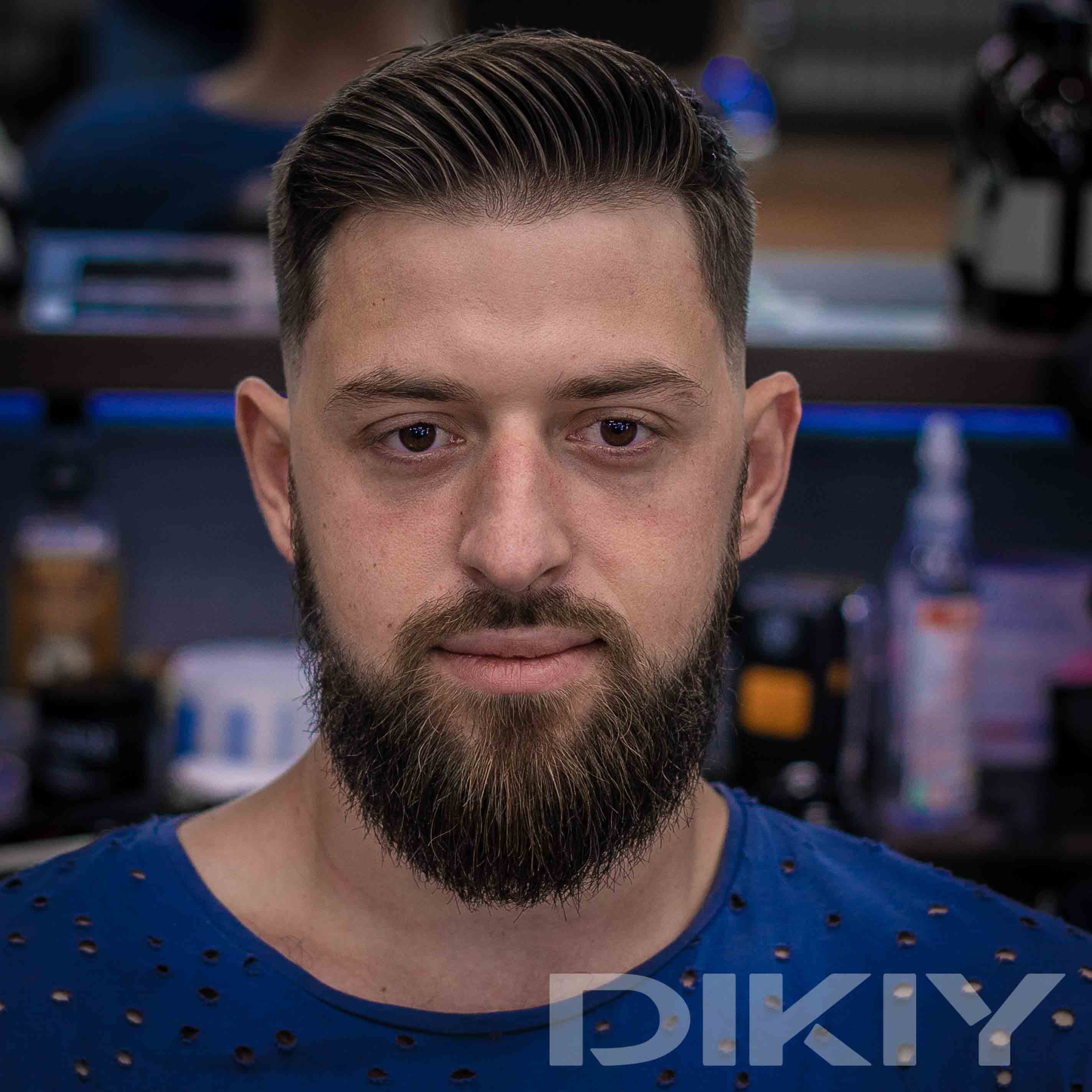 Чоловіча стрижка на середнє волосся фейд, фото -  DIKIY Barbershop