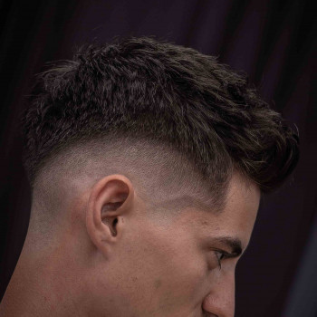 Мужская стрижка
                    Барбершоп DIKIY Barbershop Одеса