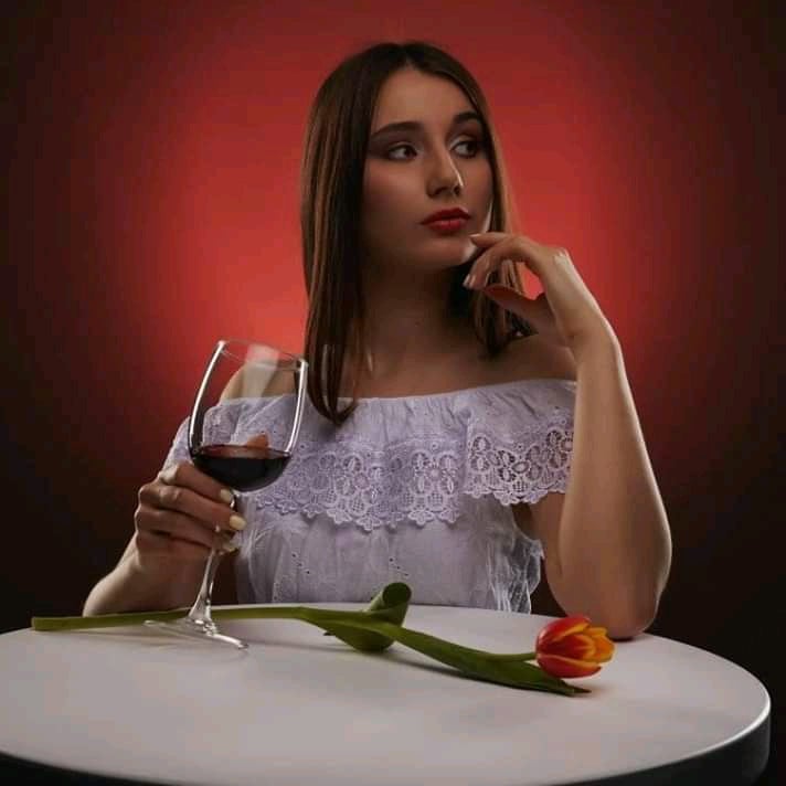 Фотосесія у студії портретна жіночна, фото - Візажист Христина Лучинин