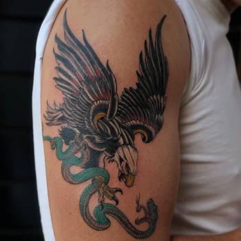 Тату олд скул орел тату, фото - Тату майстер Алена Ложкина