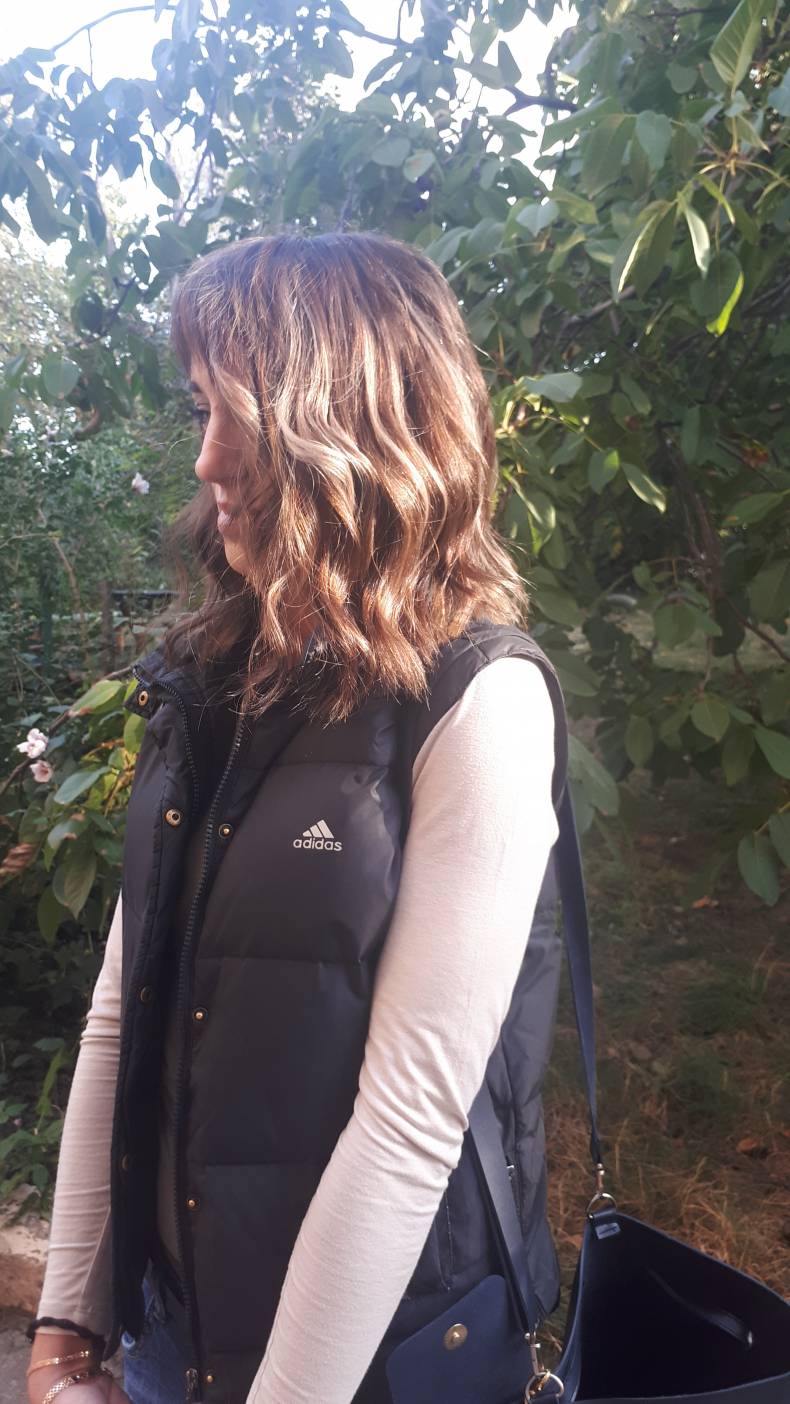 Стрижка на середнє волосся жіноча хвилясте, фото - Перукар hair_stylist_kr