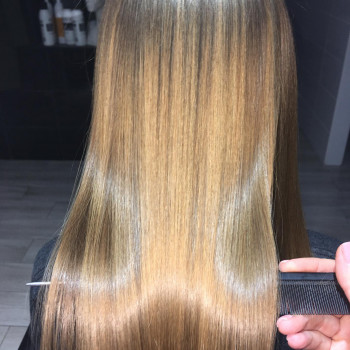 Кератинове випрямлення волосся
                    Парикмахер Юлия Киев