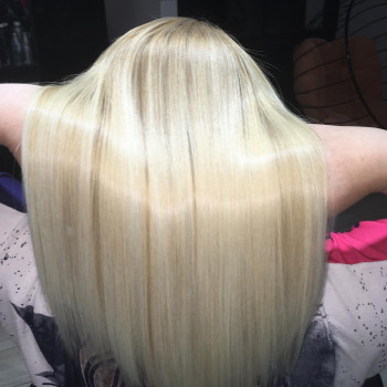Кератинове випрямлення волосся
                    Парикмахер Юлия Киев