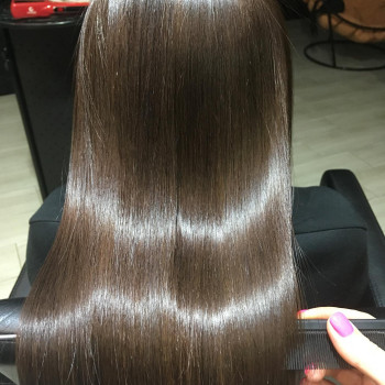 Кератинове випрямлення волосся
                    Парикмахер Юлия Киев