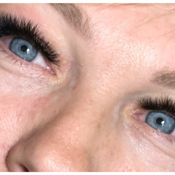 Наращивание ресниц 
                    Лешмейкер Яна Кобец Дніпро