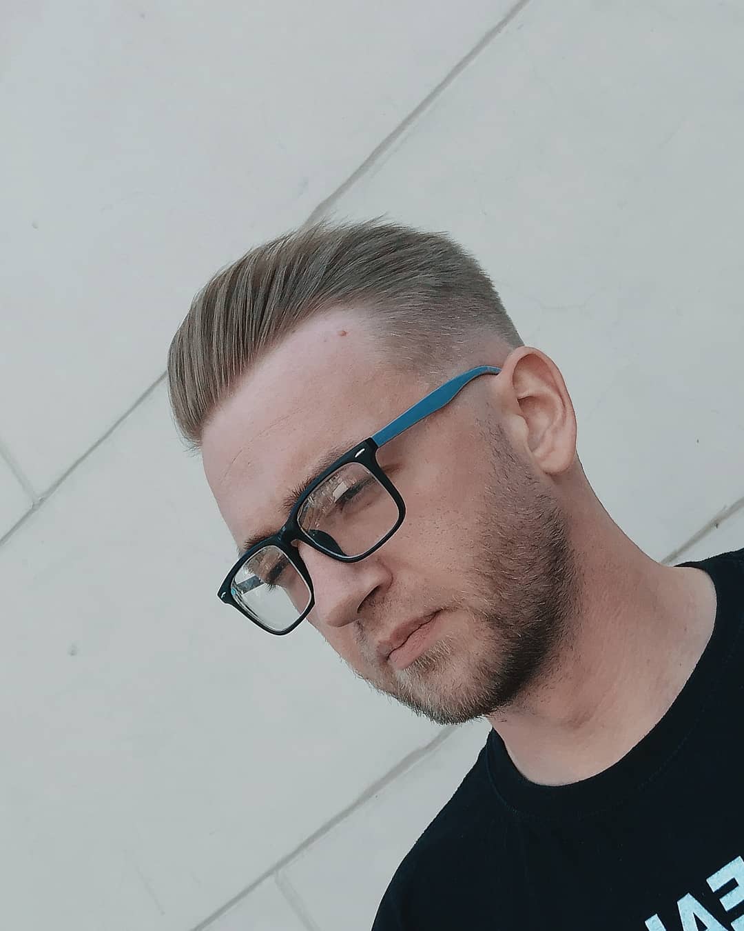 Мужская стрижка фейд андеркат, фото - Барбершоп Uppercut Barbershop