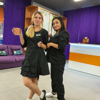 Лазерный карбоновый пилинг
                    Косметолог Мария Київ