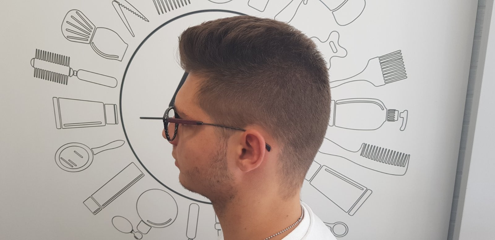 Мужская стрижка на короткие волосы фейд, фото - Студия красоты Акцент