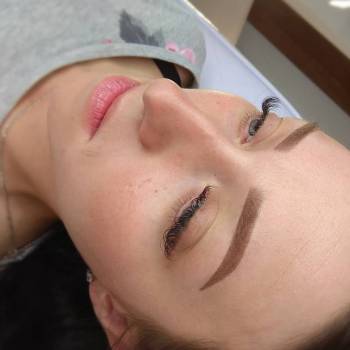 Пудровые брови