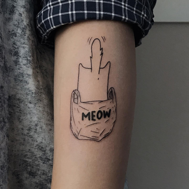 Для хлопців на руці чорно-білі, фото - Тату салон Cartel Tattoo