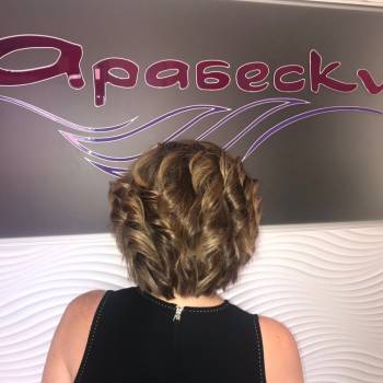 женская стрижка, укладка волос