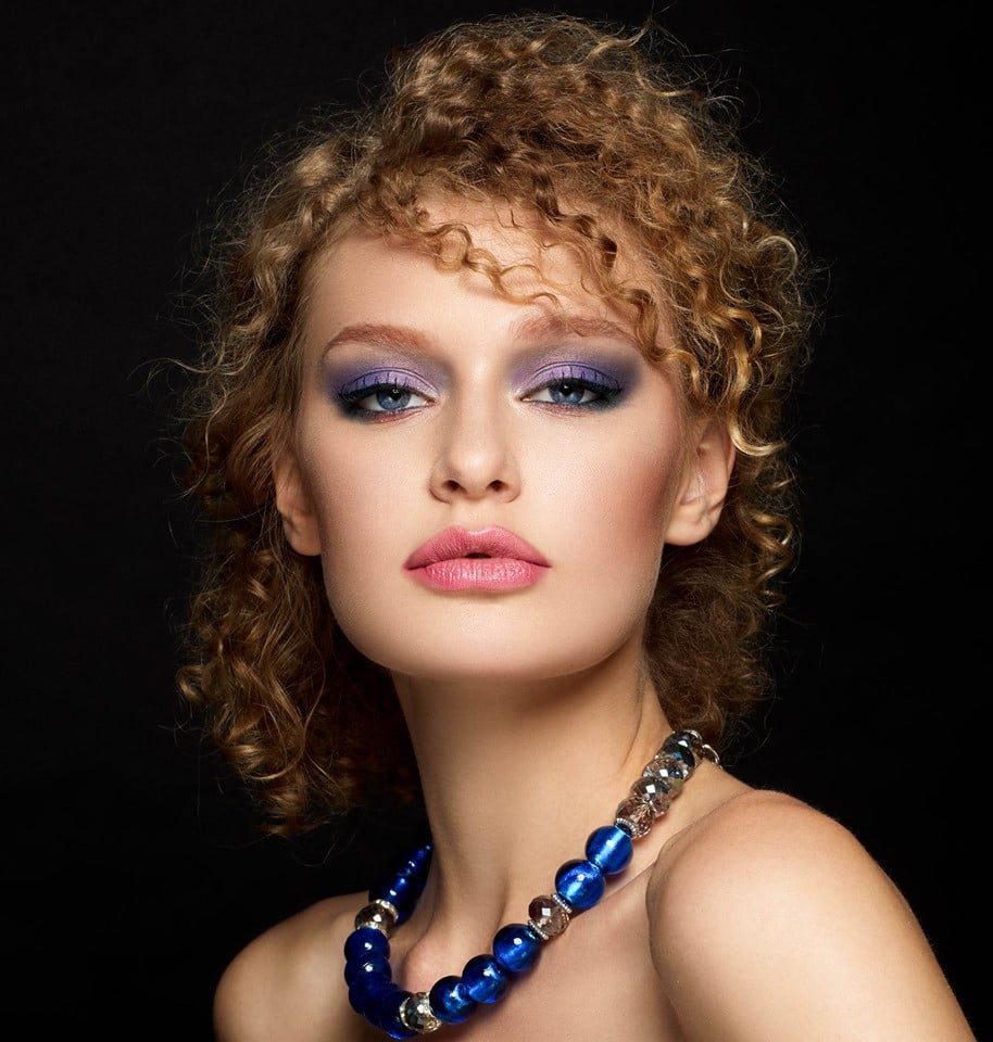 Стильная накрутка и модный макияж от Вики Писаренко, фото - Студия красоты Bellmar Beauty Space