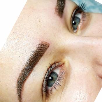 Перманент брови