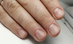 Мужской маникюр Майстер манікюру Юлия Чернігів