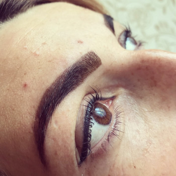 Архитектора бровей
                    Косметолог Оксана Оринник Харьков