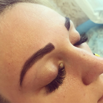 Архитектора бровей
                    Косметолог Оксана Оринник Харьков