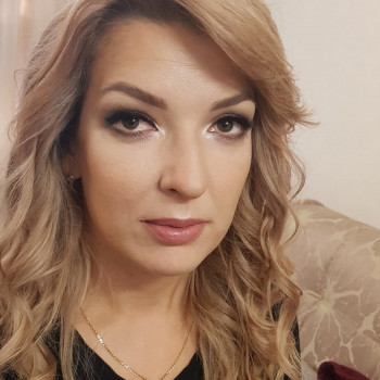 Макияж
                    Визажист Виктория Цветянская Днепр