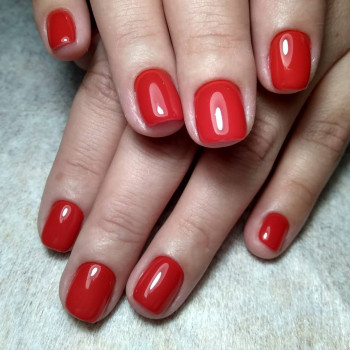 Маникюр со снятием и покрытием
                    Майстер манікюру Анна Запоріжжя