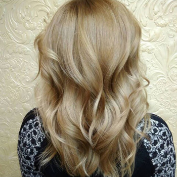 Укладка волос
                    Косметологічний центр Алькор Вінниця